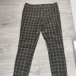 ****SOLD***Jacob black and white checkered tapered leg